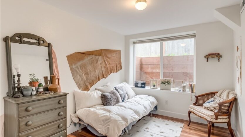 824 Blueberry Ln. - Bellingham - Washington - 6 bed, 3.5 bath rental property