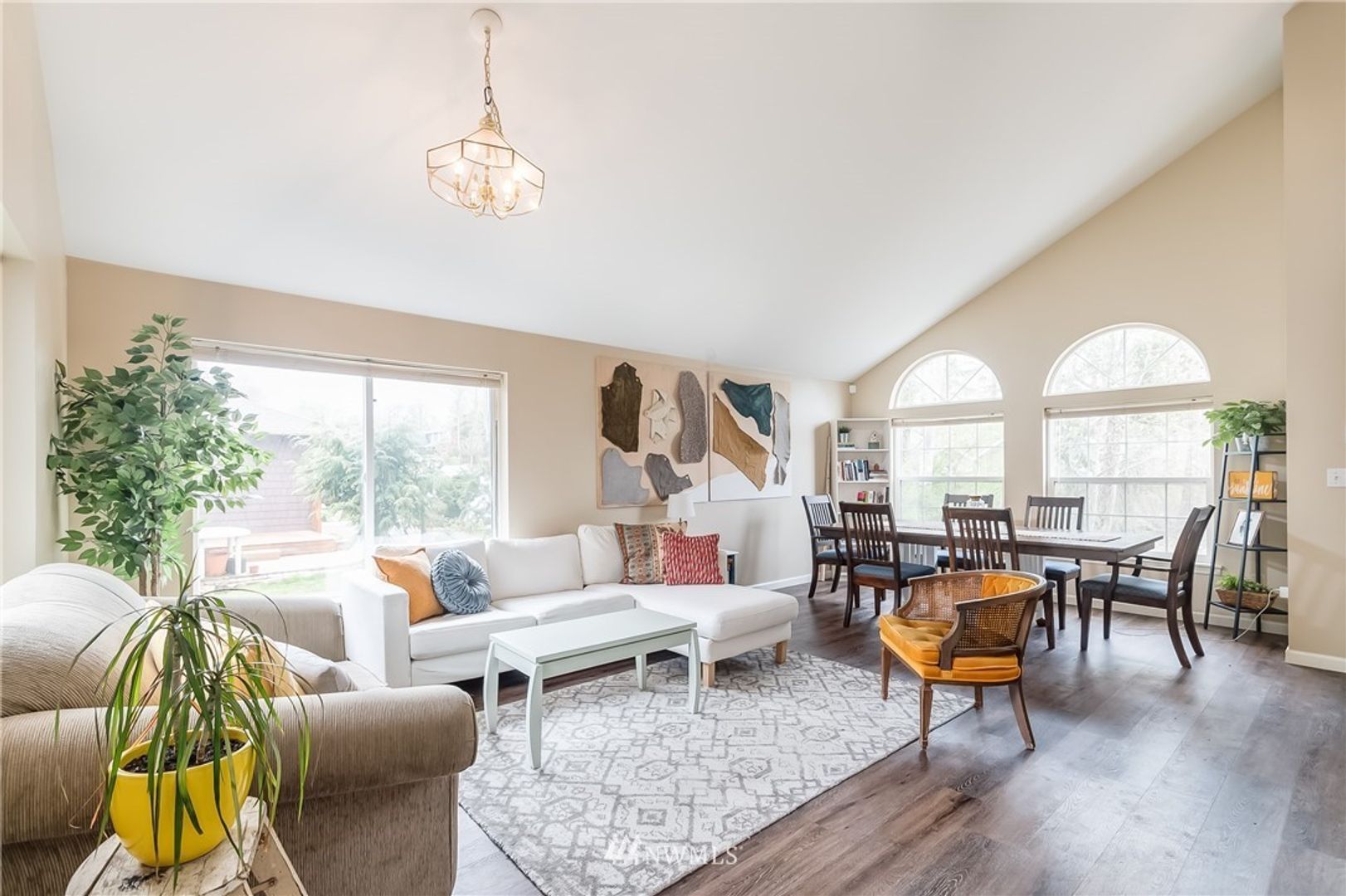 824 Blueberry Ln. - Bellingham - Washington - 6 bed, 3.5 bath rental property