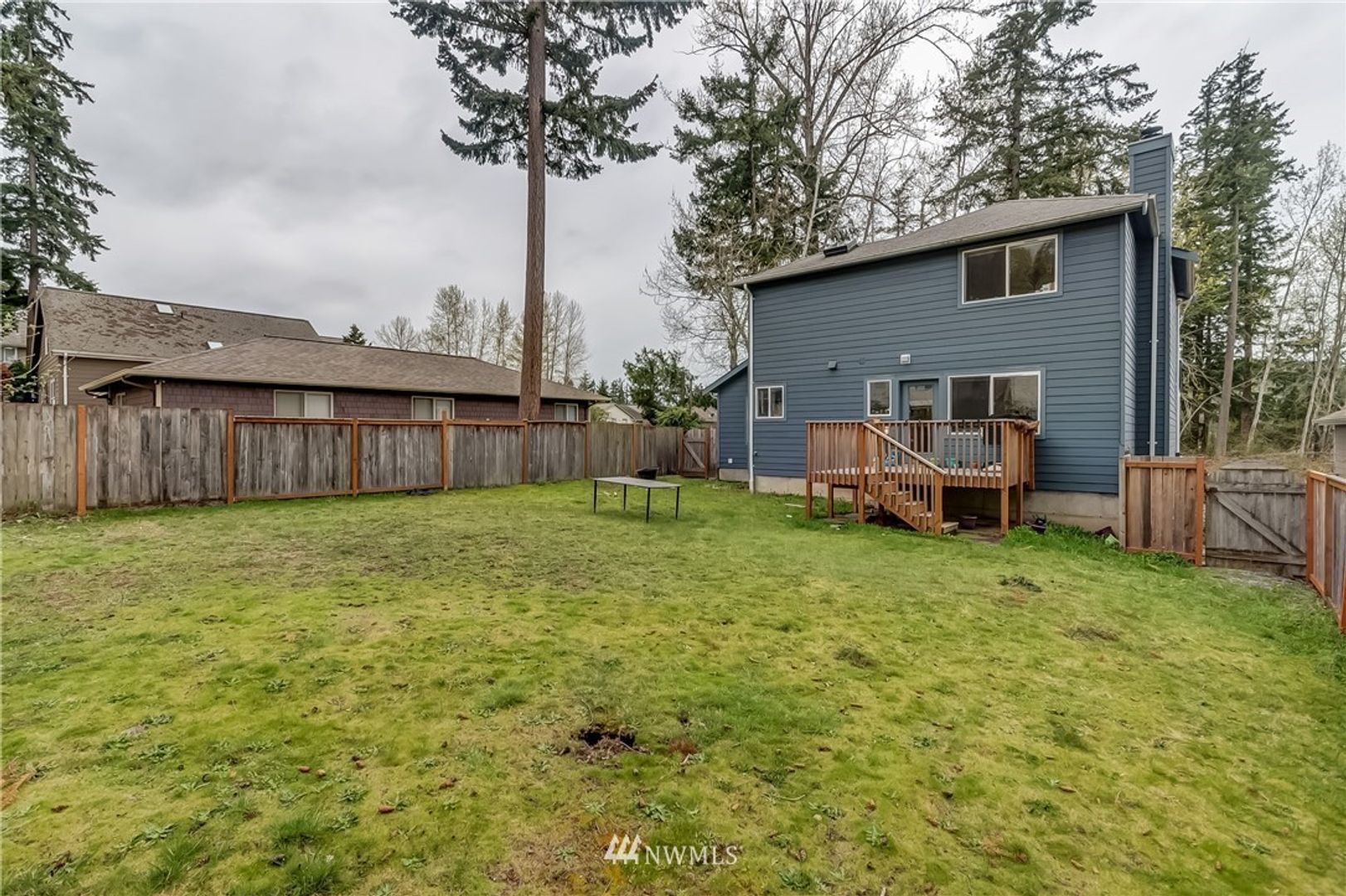 824 Blueberry Ln. - Bellingham - Washington - 6 bed, 3.5 bath rental property