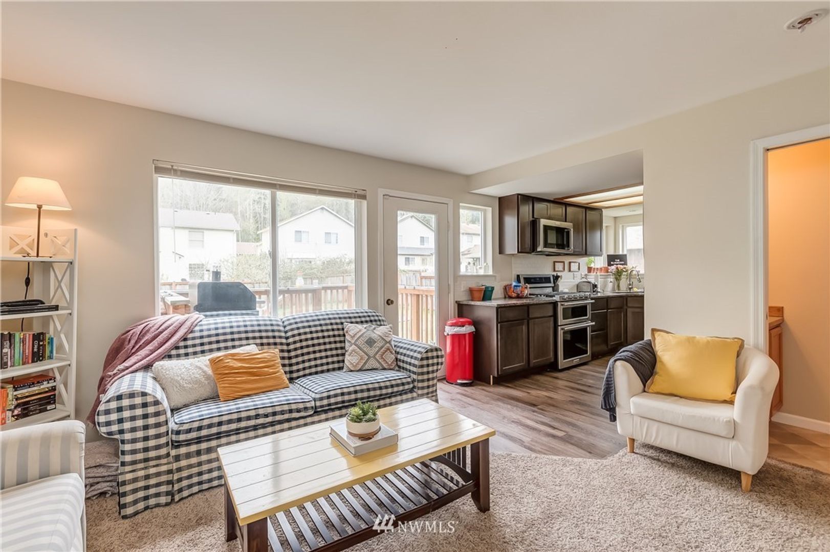 824 Blueberry Ln. - Bellingham - Washington - 6 bed, 3.5 bath rental property