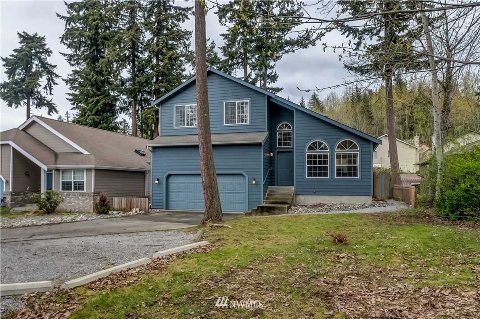 824 Blueberry Ln. - Bellingham - Washington - 6 bed, 3.5 bath rental property