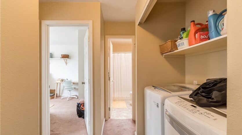 824 Blueberry Ln. - Bellingham - Washington - 6 bed, 3.5 bath rental property