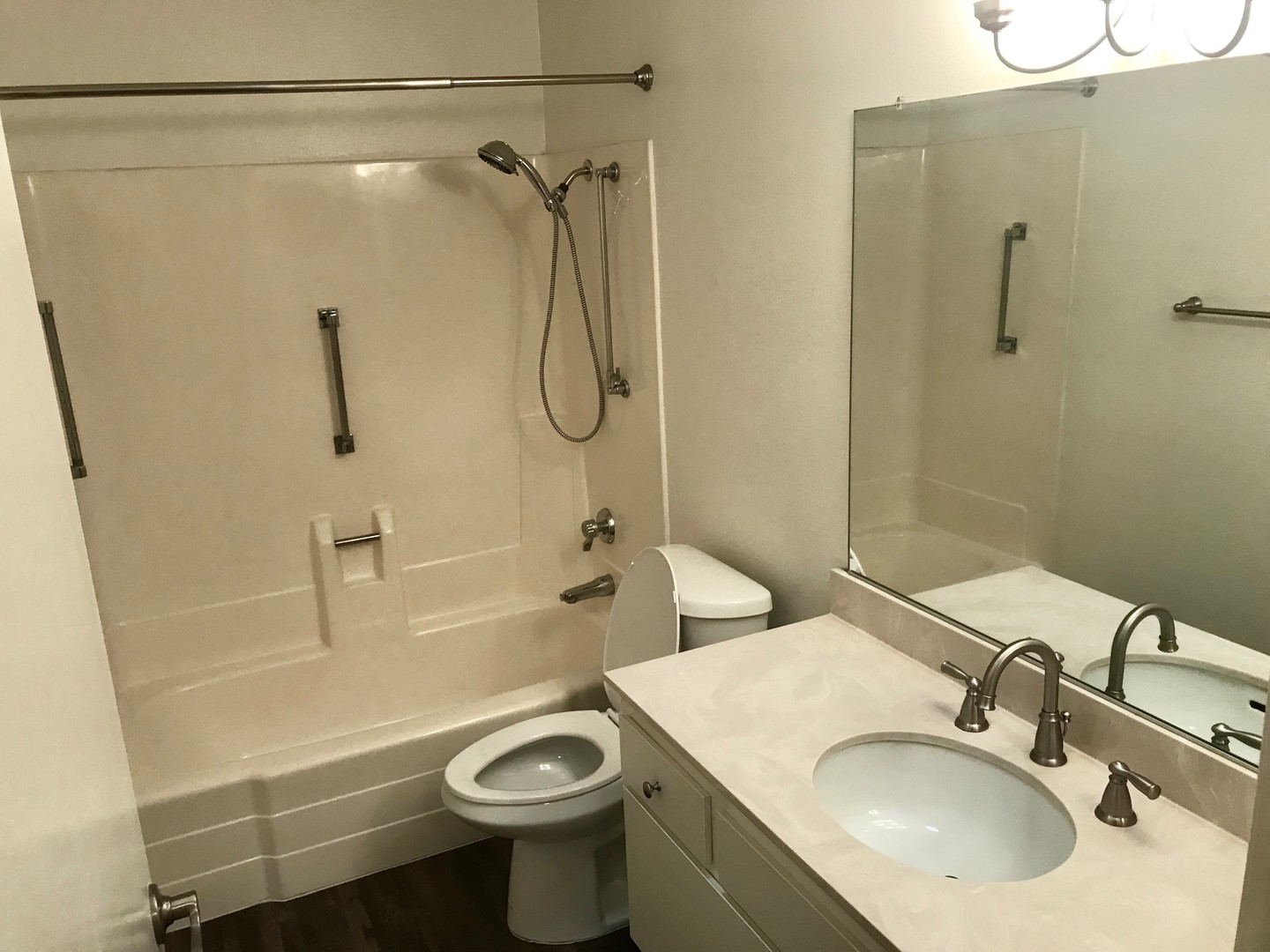 8565 Trinity Cir. #821D - Huntington Beach - California - 2 bed, 2 bath rental property
