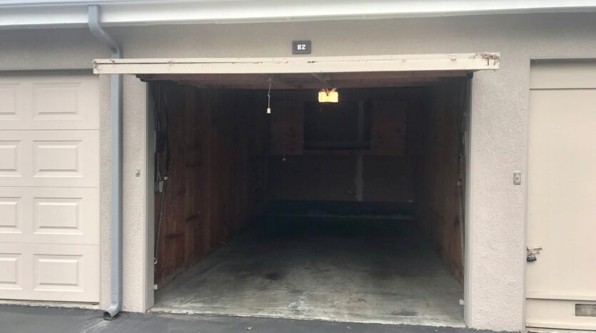 8565 Trinity Cir. #821D - Huntington Beach - California - 2 bed, 2 bath rental property