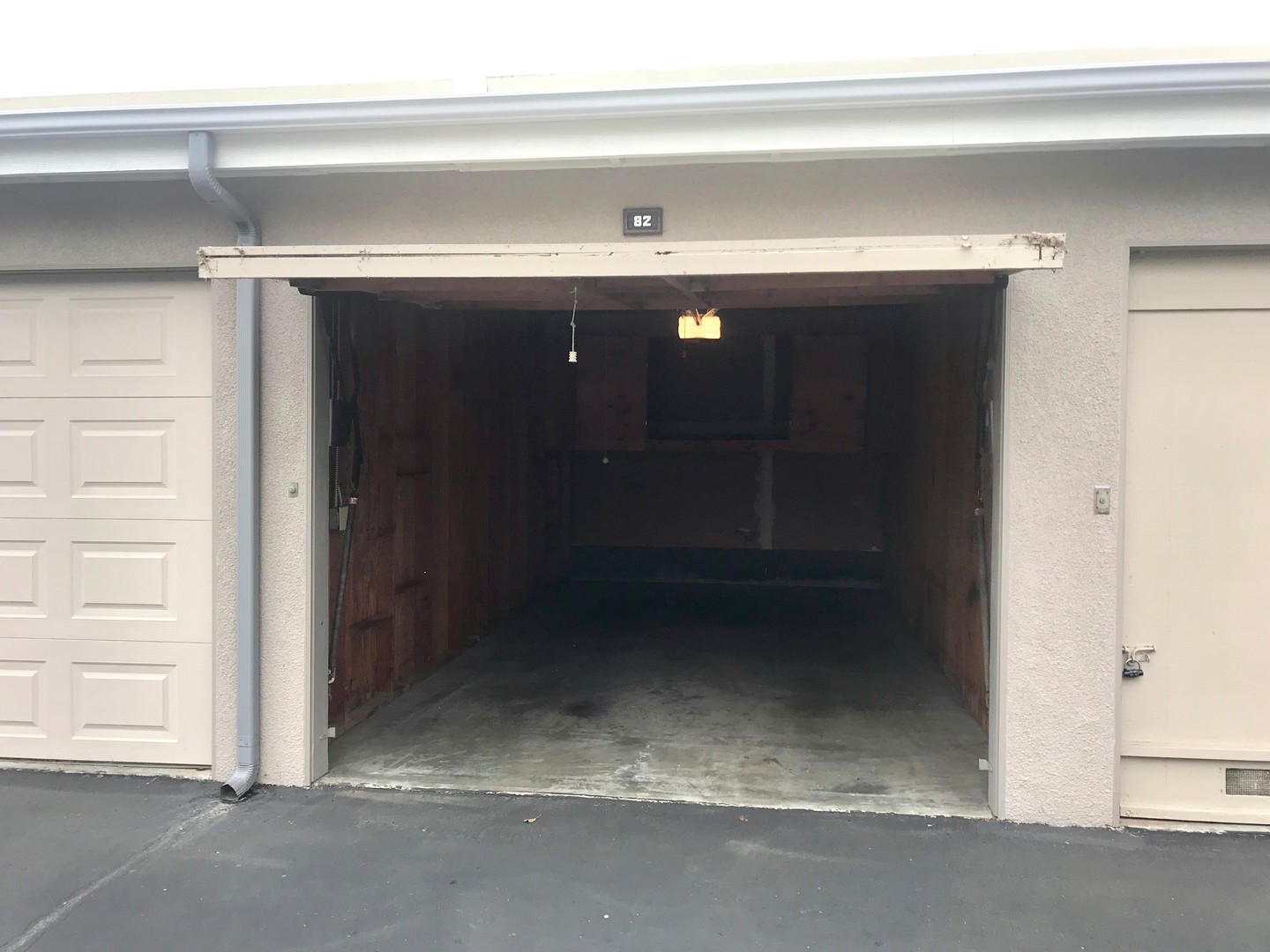 8565 Trinity Cir. #821D - Huntington Beach - California - 2 bed, 2 bath rental property