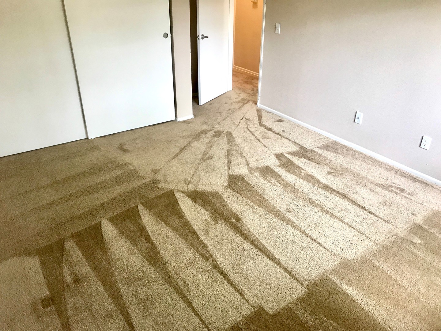 8565 Trinity Cir. #821D - Huntington Beach - California - 2 bed, 2 bath rental property