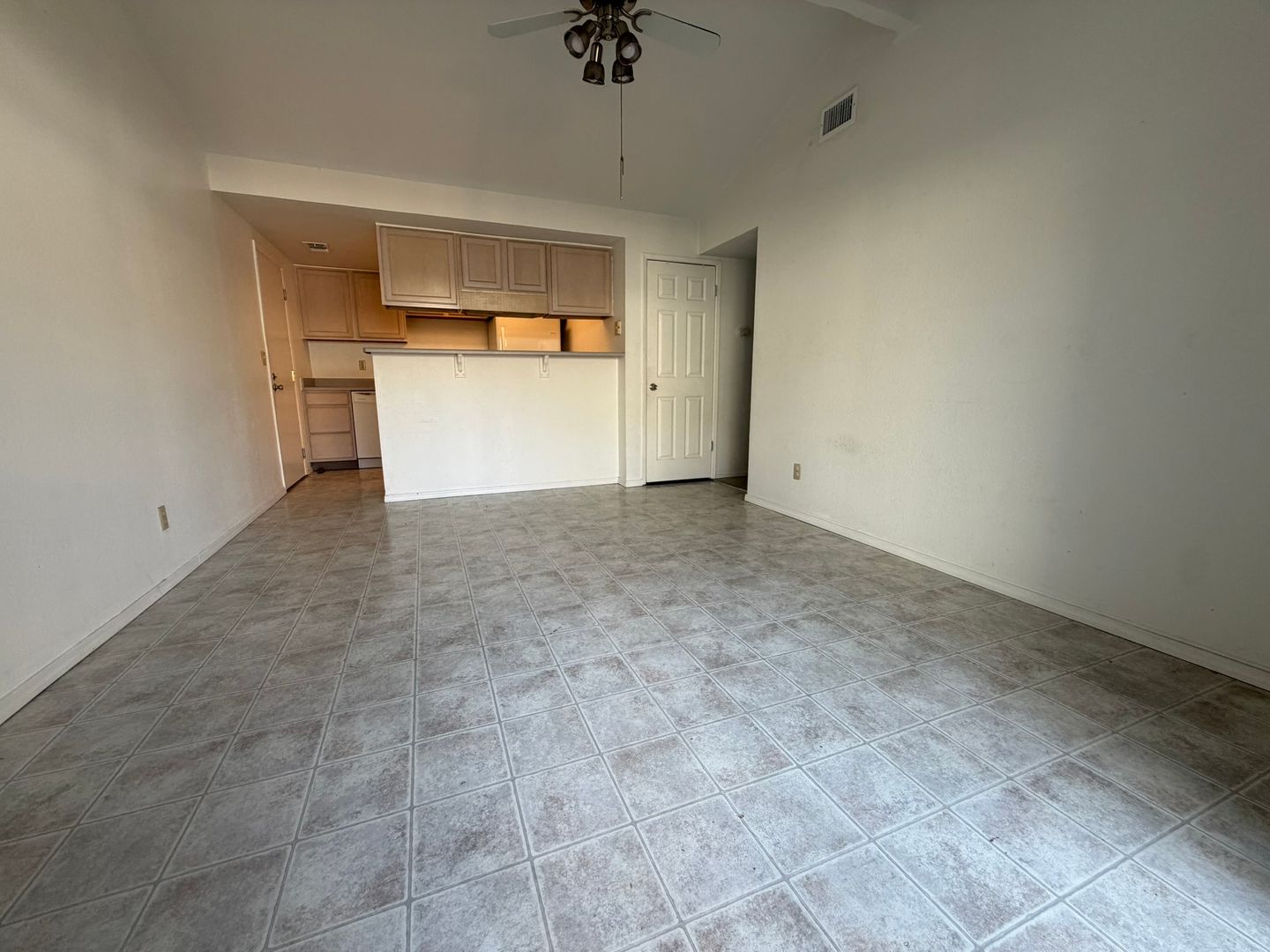 8939 El Oro Plaza Dr - Elk Grove - California - 2 bed, 1 bath rental property