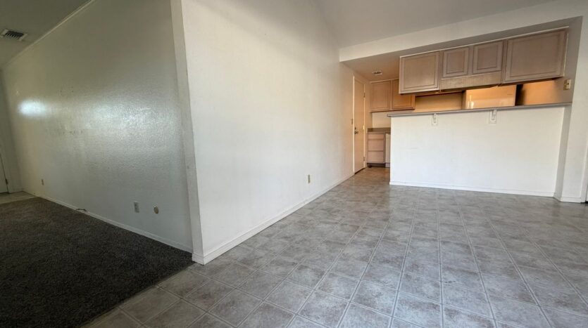 8939 El Oro Plaza Dr - Elk Grove - California - 2 bed, 1 bath rental property