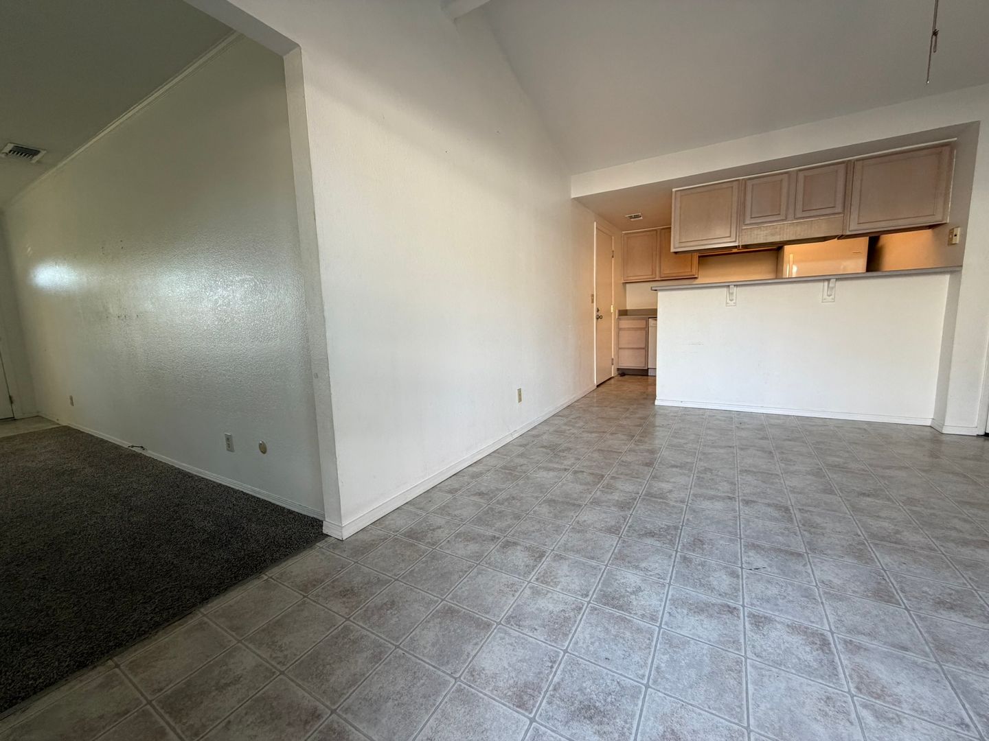 8939 El Oro Plaza Dr - Elk Grove - California - 2 bed, 1 bath rental property