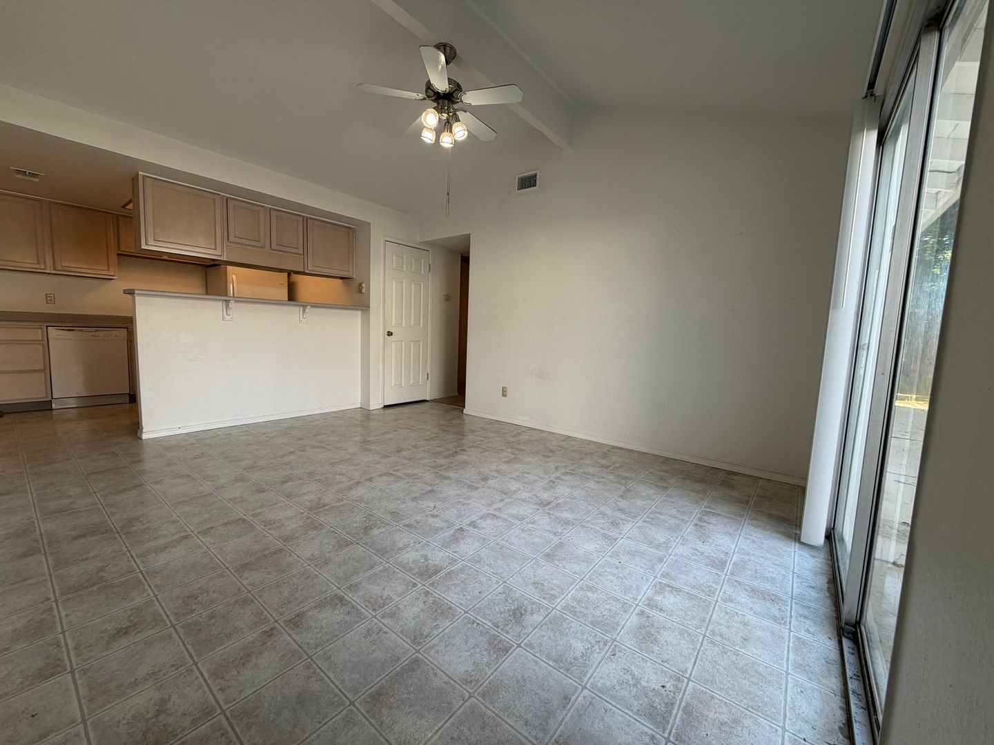 8939 El Oro Plaza Dr - Elk Grove - California - 2 bed, 1 bath rental property