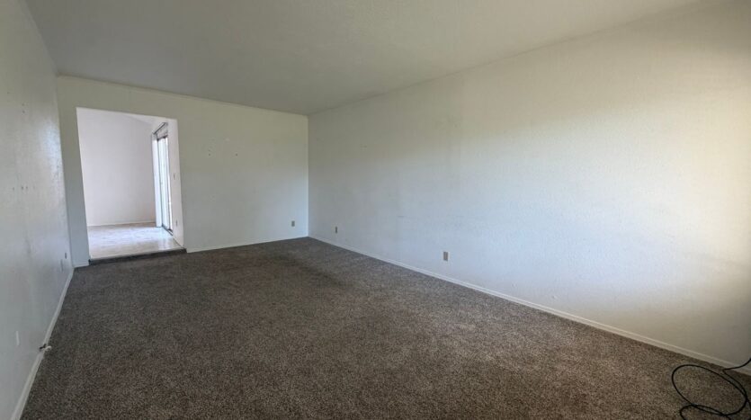 8939 El Oro Plaza Dr - Elk Grove - California - 2 bed, 1 bath rental property