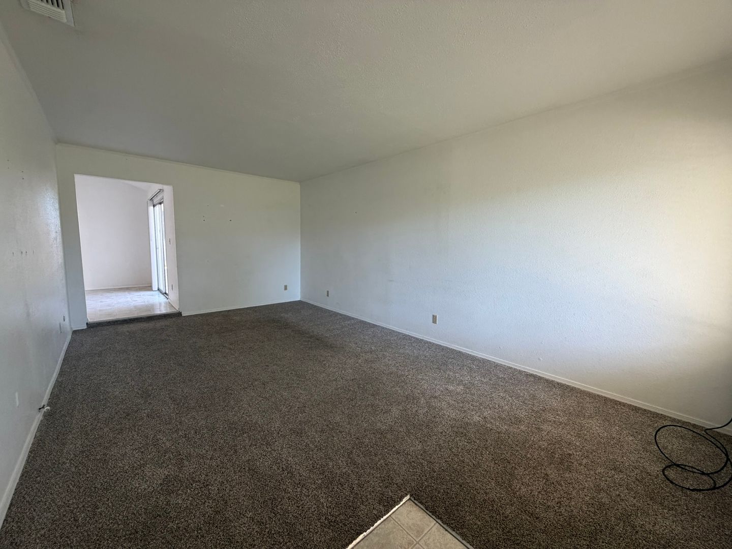 8939 El Oro Plaza Dr - Elk Grove - California - 2 bed, 1 bath rental property