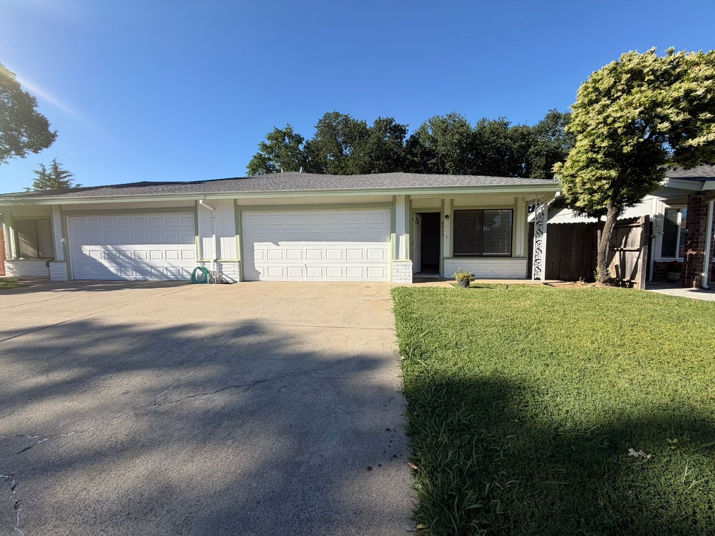 8939 El Oro Plaza Dr - Elk Grove - California - 2 bed, 1 bath rental property