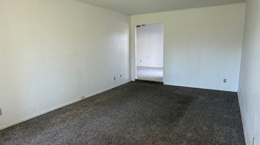 8939 El Oro Plaza Dr - Elk Grove - California - 2 bed, 1 bath rental property