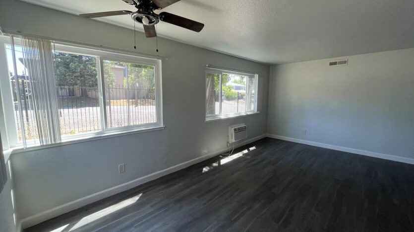901 Carro Drive  Unit #3 - Sacramento - California - 2 bed, 1 bath rental property