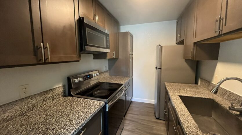 901 Carro Drive  Unit #3 - Sacramento - California - 2 bed, 1 bath rental property