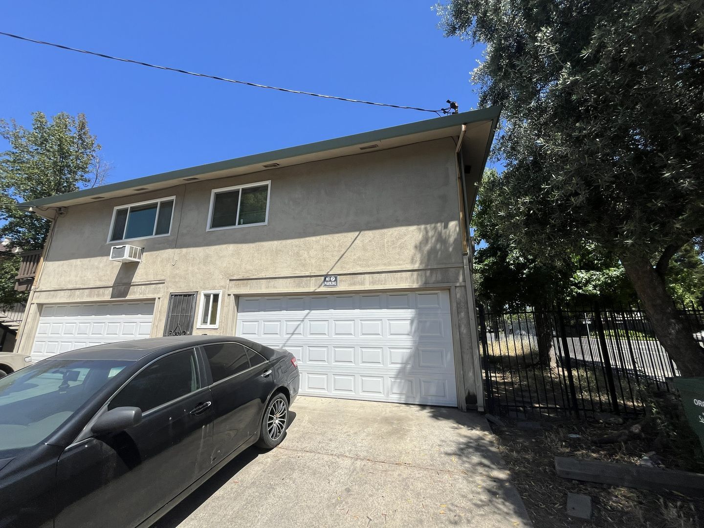 901 Carro Drive  Unit #3 - Sacramento - California - 2 bed, 1 bath rental property