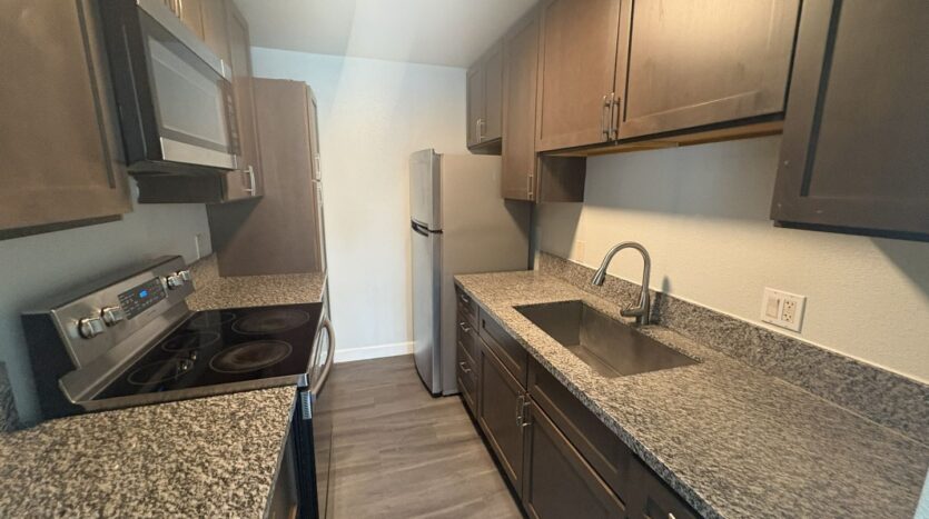 901 Carro Drive  Unit #3 - Sacramento - California - 2 bed, 1 bath rental property