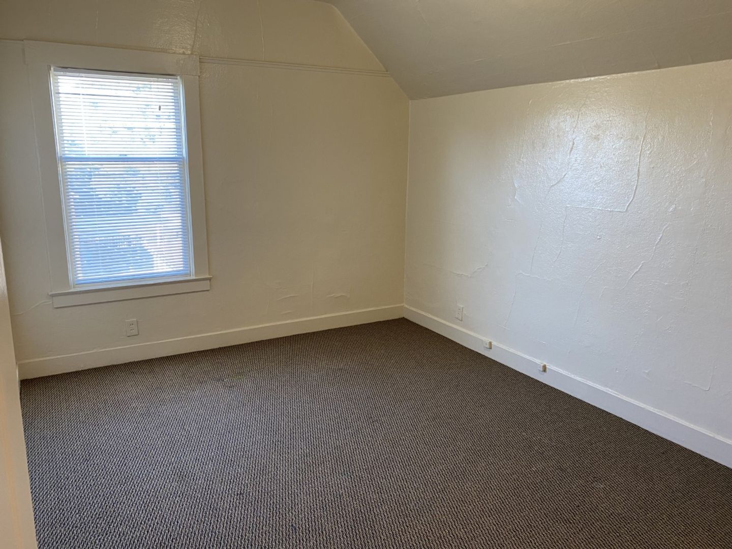 934 Georgia Street - 934 - Vallejo - California - 2 bed, 1 bath rental property