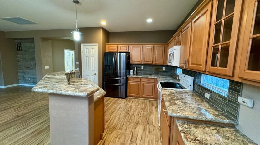 9577 Fetlock Way  - Elk Grove - California - 3 bed, 2 bath rental property