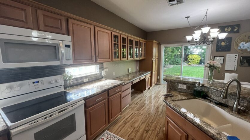 9577 Fetlock Way  - Elk Grove - California - 3 bed, 2 bath rental property