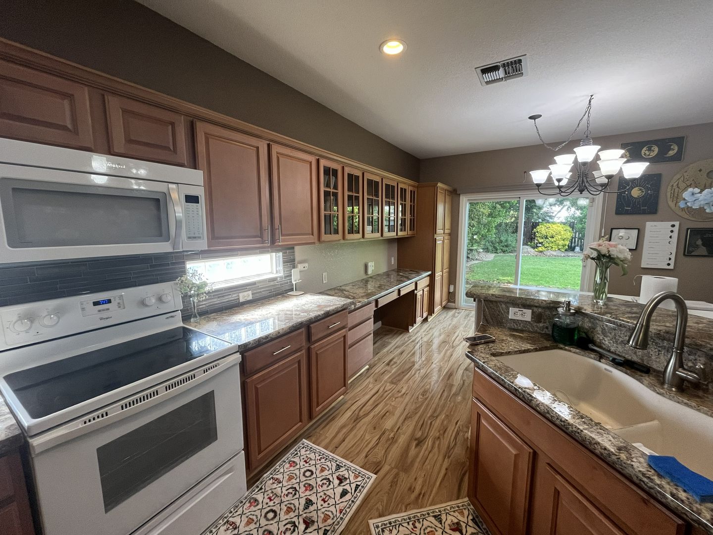 9577 Fetlock Way  - Elk Grove - California - 3 bed, 2 bath rental property