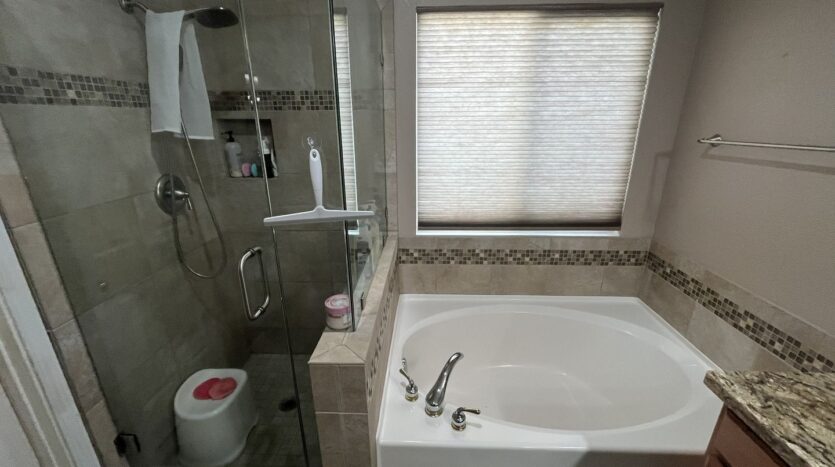 9577 Fetlock Way  - Elk Grove - California - 3 bed, 2 bath rental property