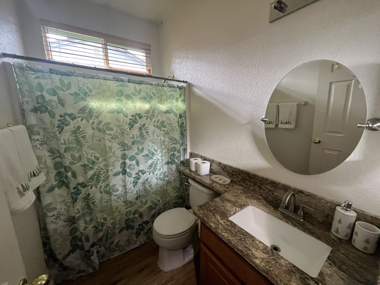9577 Fetlock Way  - Elk Grove - California - 3 bed, 2 bath rental property