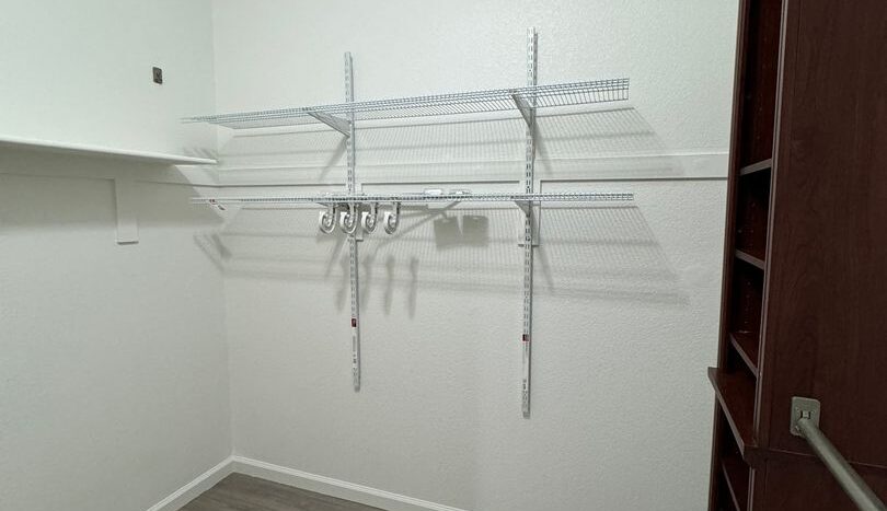 9577 Fetlock Way  - Elk Grove - California - 3 bed, 2 bath rental property