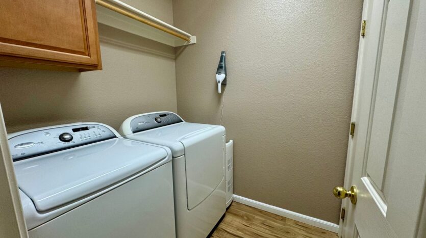 9577 Fetlock Way  - Elk Grove - California - 3 bed, 2 bath rental property