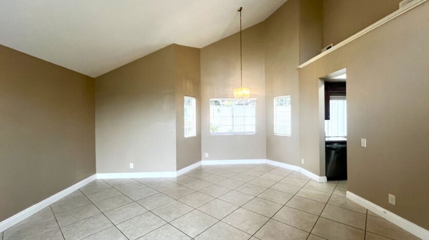 980 Tufts Circle - Corona - California - 3 bed, 2.5 bath rental property