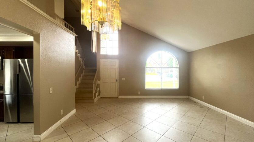 980 Tufts Circle - Corona - California - 3 bed, 2.5 bath rental property