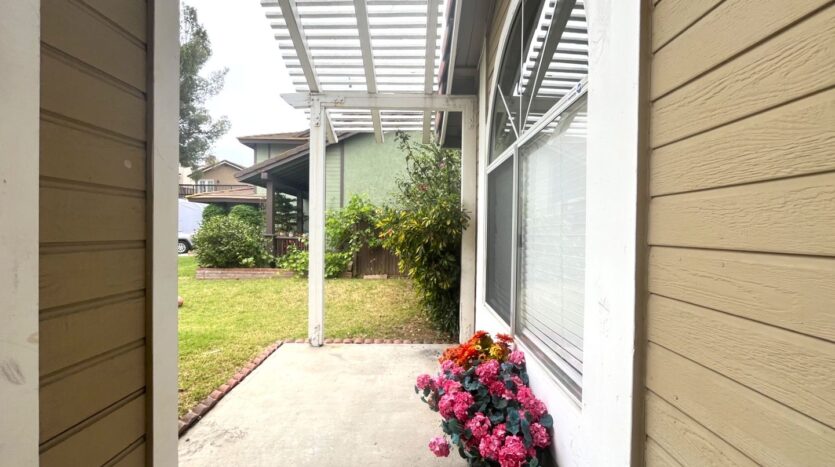 980 Tufts Circle - Corona - California - 3 bed, 2.5 bath rental property