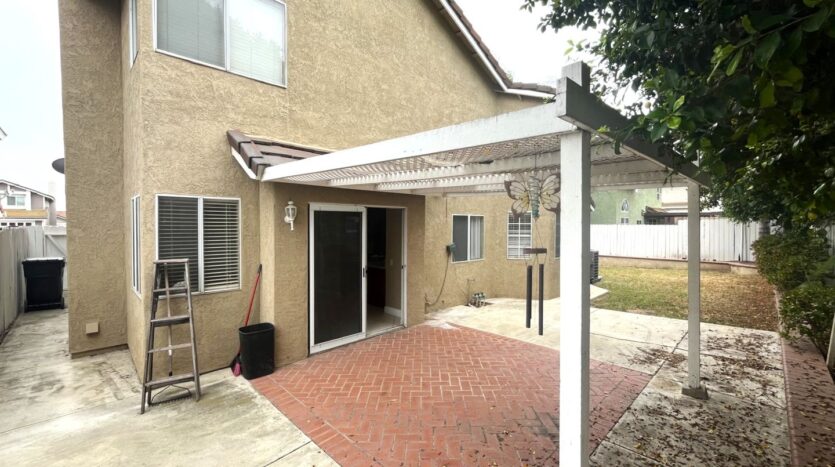980 Tufts Circle - Corona - California - 3 bed, 2.5 bath rental property