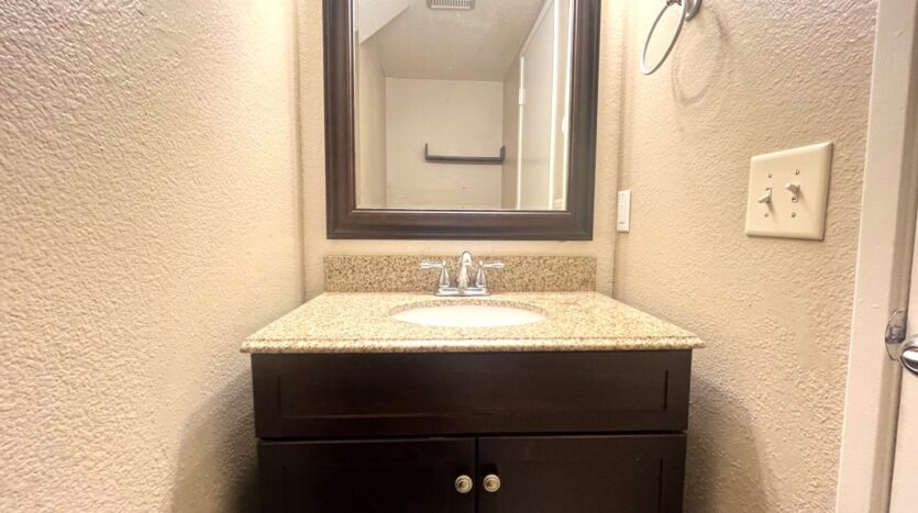 980 Tufts Circle - Corona - California - 3 bed, 2.5 bath rental property