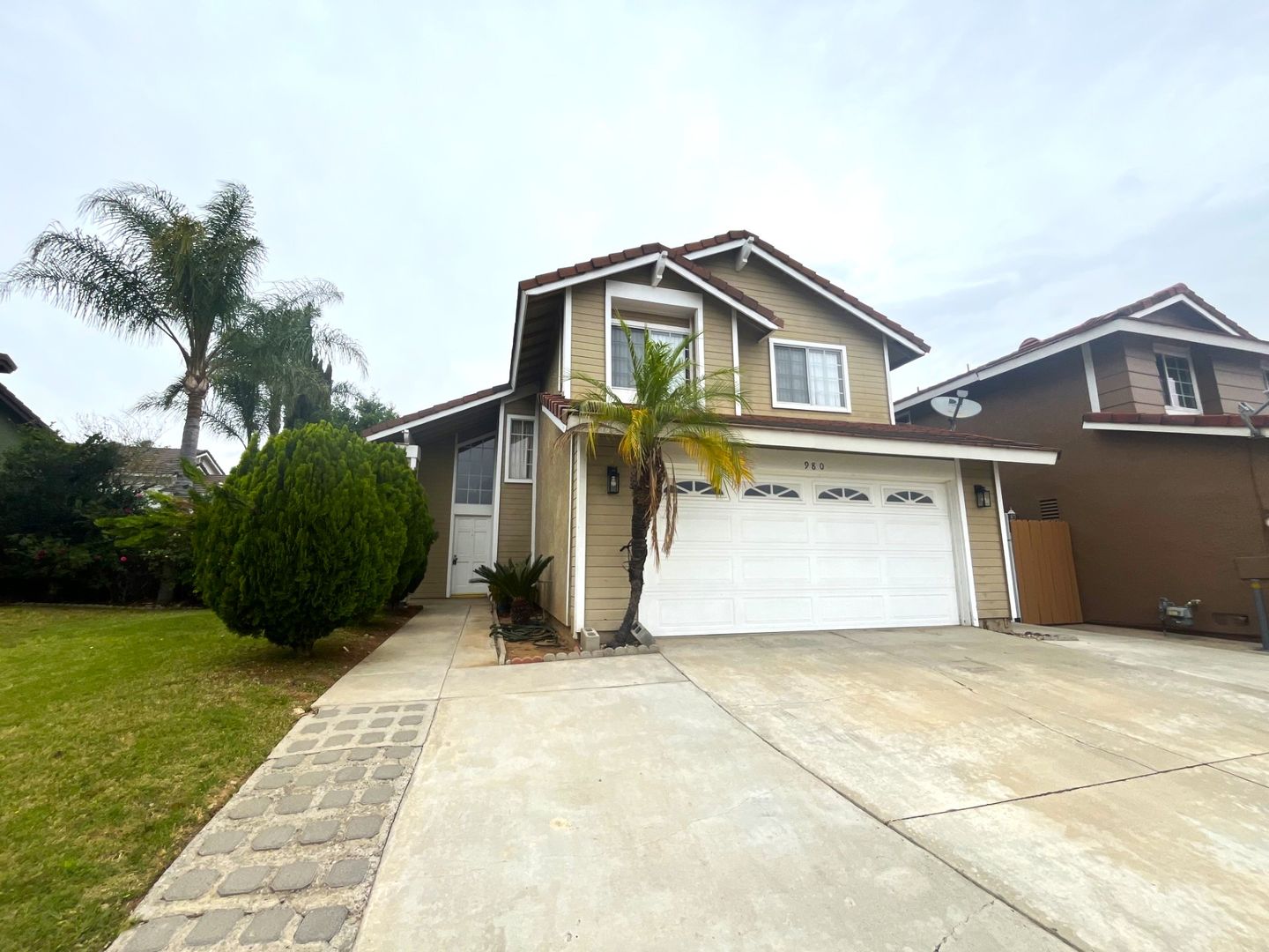 980 Tufts Circle - Corona - California - 3 bed, 2.5 bath rental property