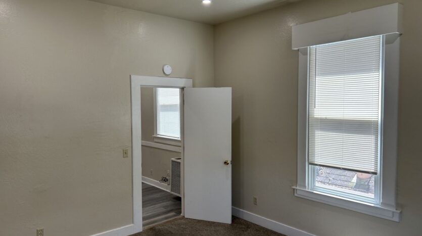 1014 Napa Street Unit A - Vallejo - California - 1 bed, 1 bath rental property