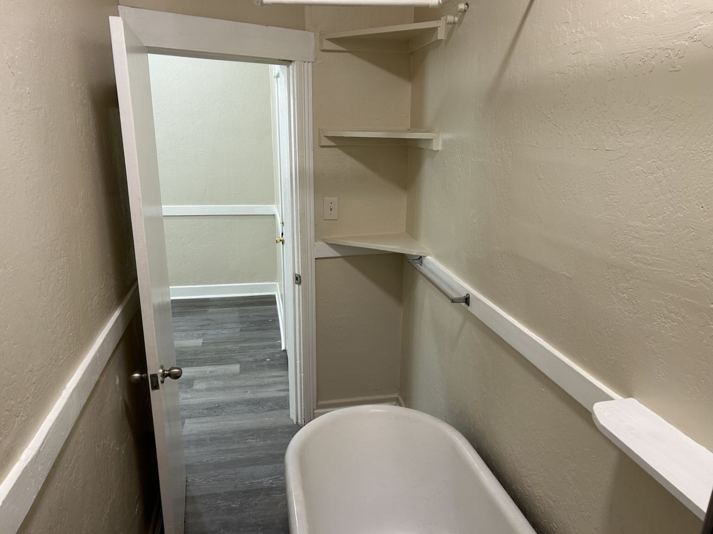 1014 Napa Street Unit A - Vallejo - California - 1 bed, 1 bath rental property