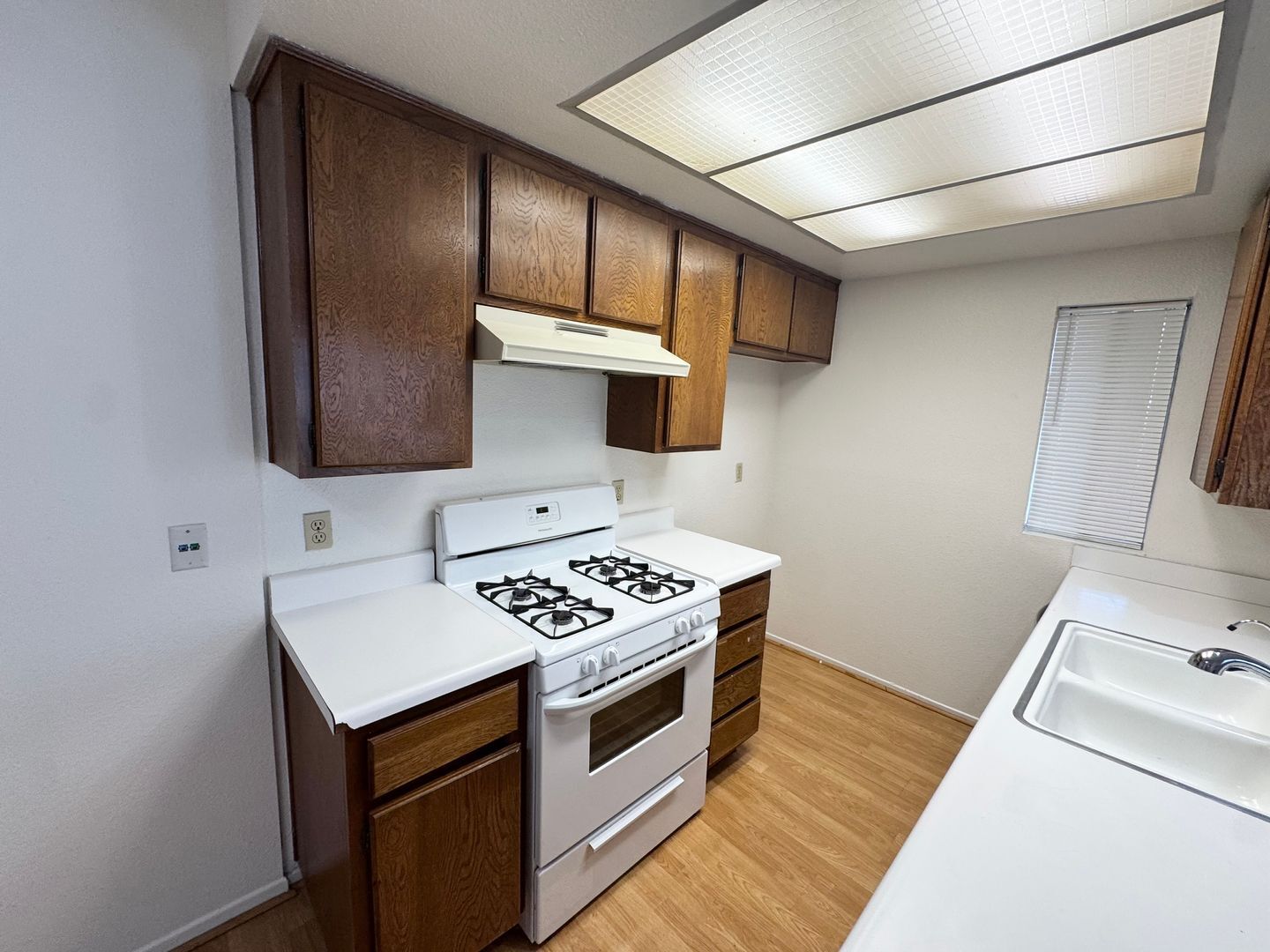 10411 Garden Grove Blvd #12 - Garden Grove - California - 2 bed, 2 bath rental property