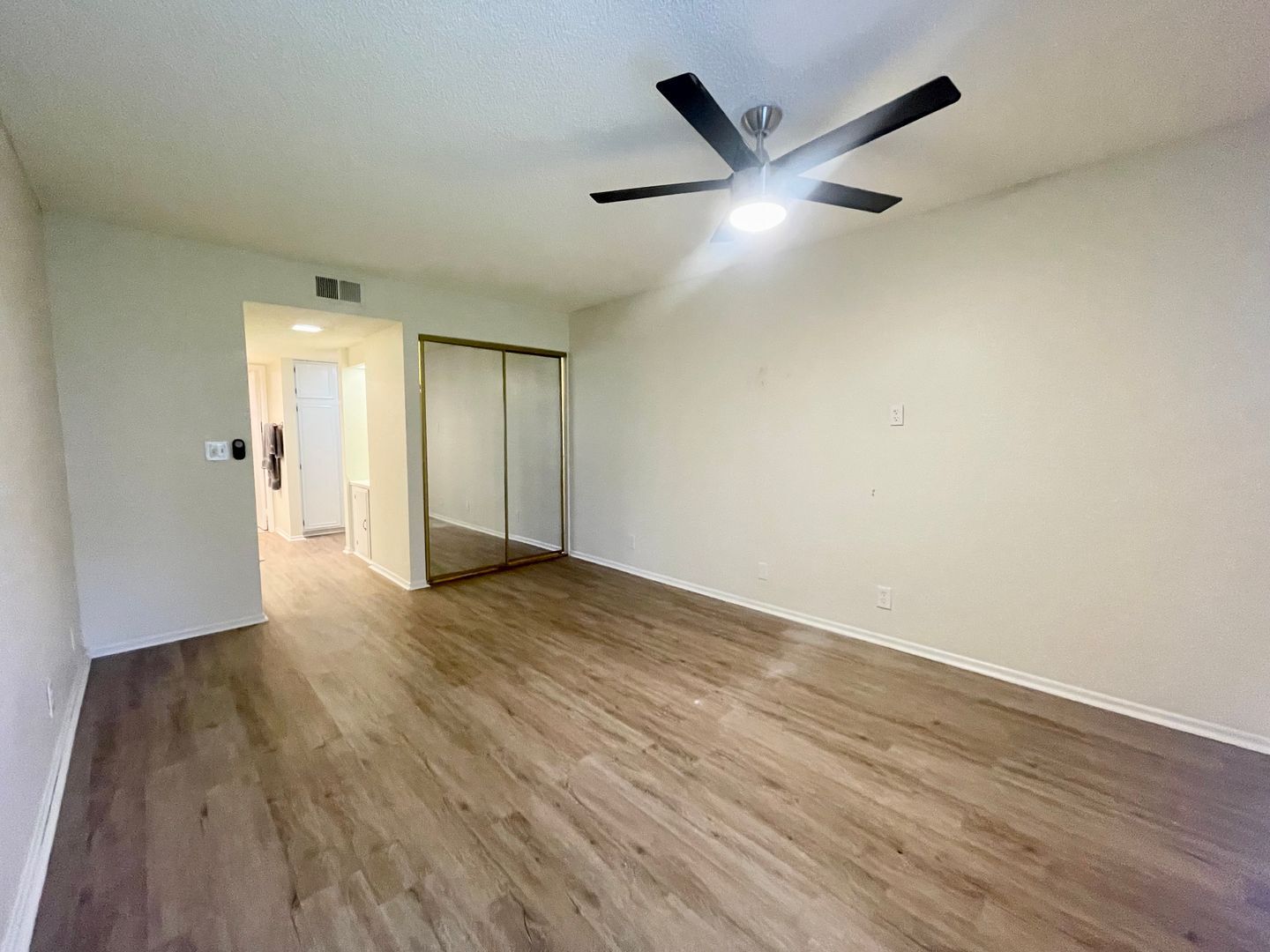 1050 E Ramon Road 119 - Palm Springs - California - 3 bed, 2 bath rental property