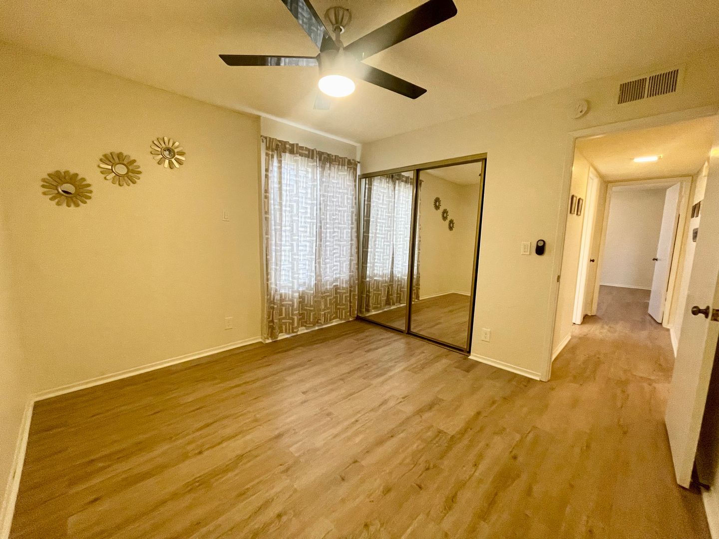 1050 E Ramon Road 119 - Palm Springs - California - 3 bed, 2 bath rental property