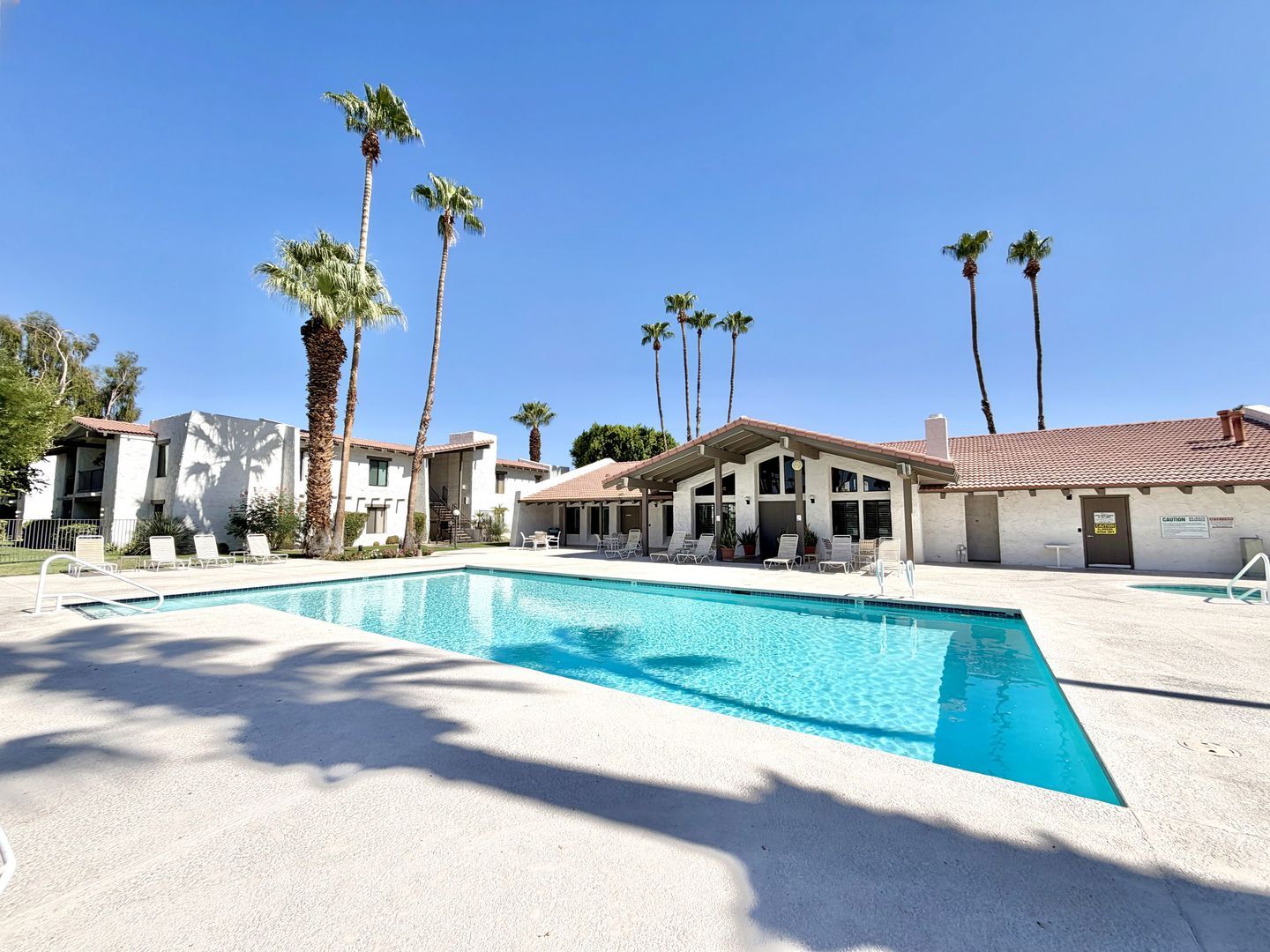 1050 E Ramon Road Unit 119 - Palm Springs - California - 3 bed, 2 bath rental property