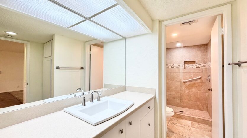 1050 E Ramon Road Unit 119 - Palm Springs - California - 3 bed, 2 bath rental property
