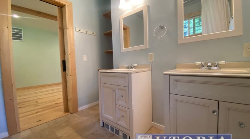 1068 Laurel Avenue - Felton - California - 4 bed, 2 bath rental property