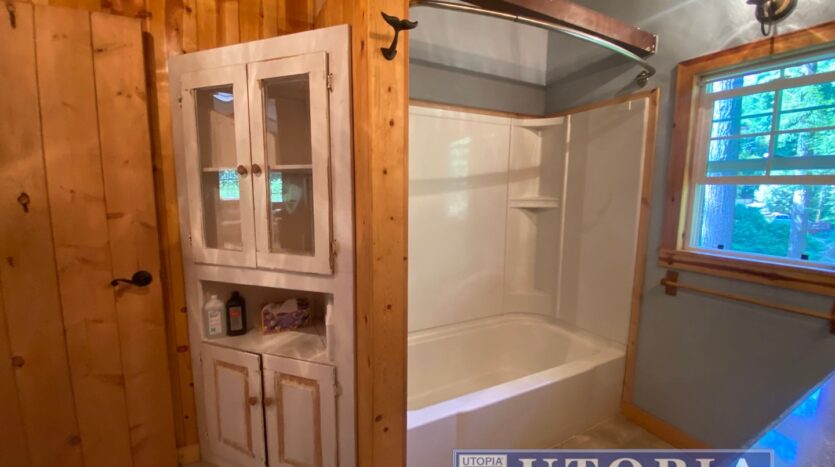1068 Laurel Avenue - Felton - California - 4 bed, 2 bath rental property