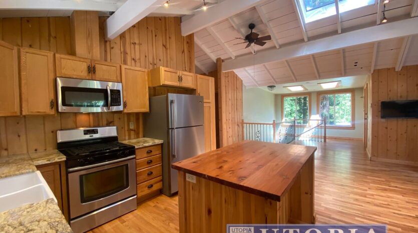 1068 Laurel Avenue - Felton - California - 4 bed, 2 bath rental property