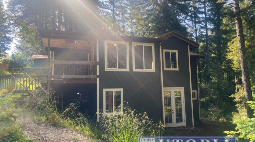 1068 Laurel Avenue - Felton - California - 4 bed, 2 bath rental property