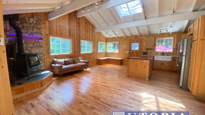 1068 Laurel Avenue - Felton - California - 4 bed, 2 bath rental property