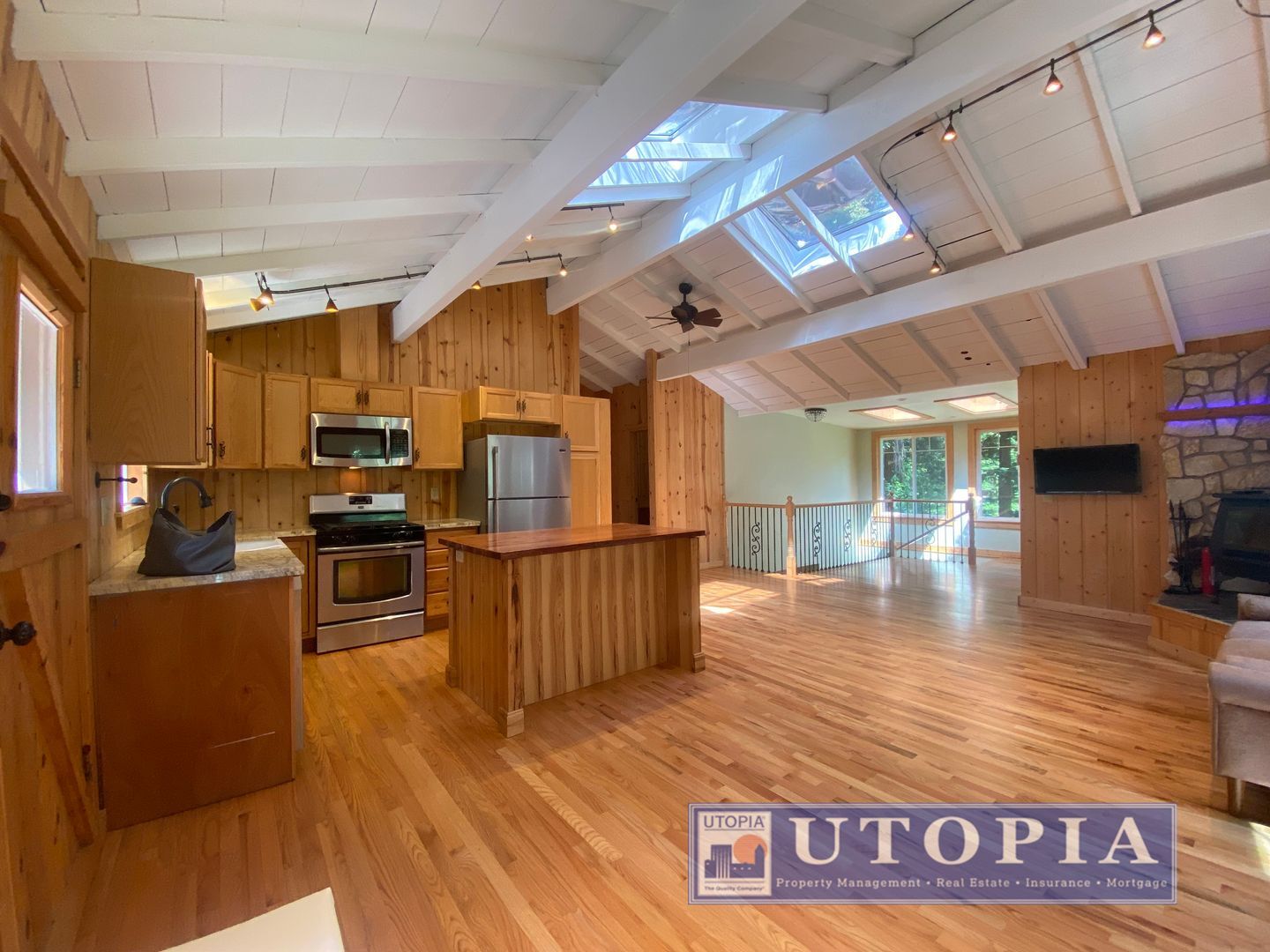 1068 Laurel Avenue - Felton - California - 4 bed, 2 bath rental property