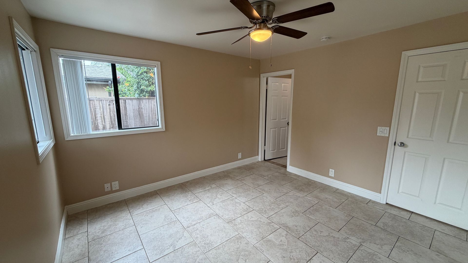 1075 N Vulcan Ave - Encinitas - California - 1 bed, 1 bath rental property